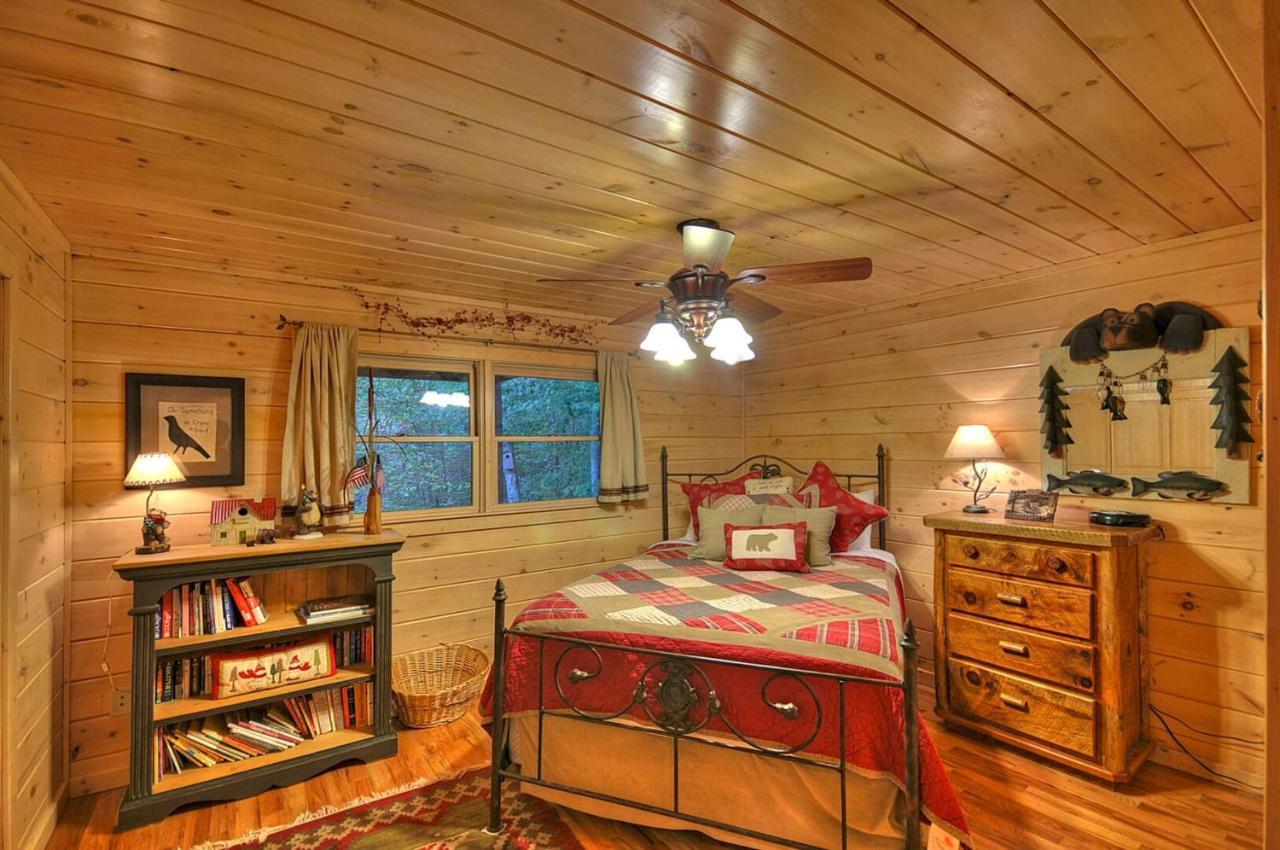 Aska Adventure Lodge ブルーリッジ山脈 エクステリア 写真