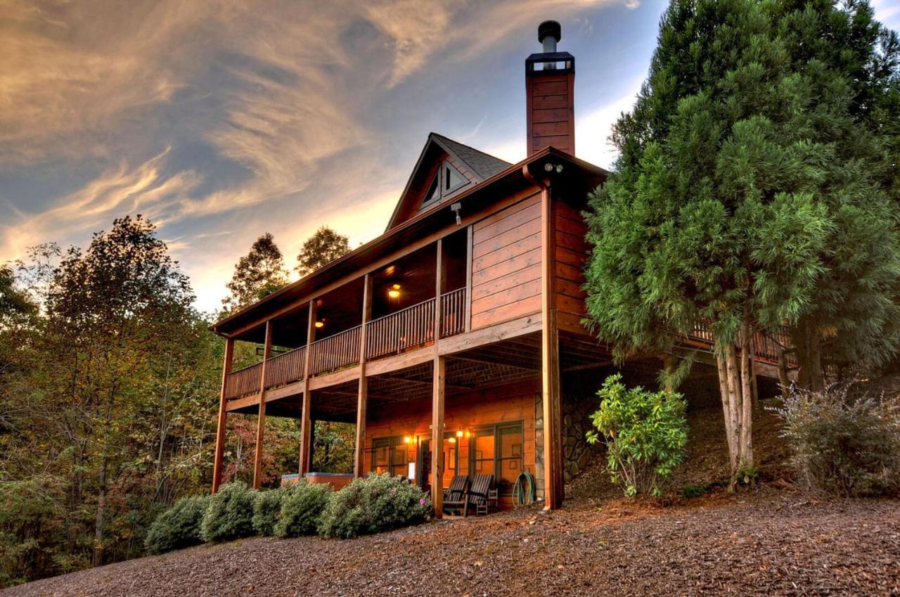 Aska Adventure Lodge ブルーリッジ山脈 エクステリア 写真