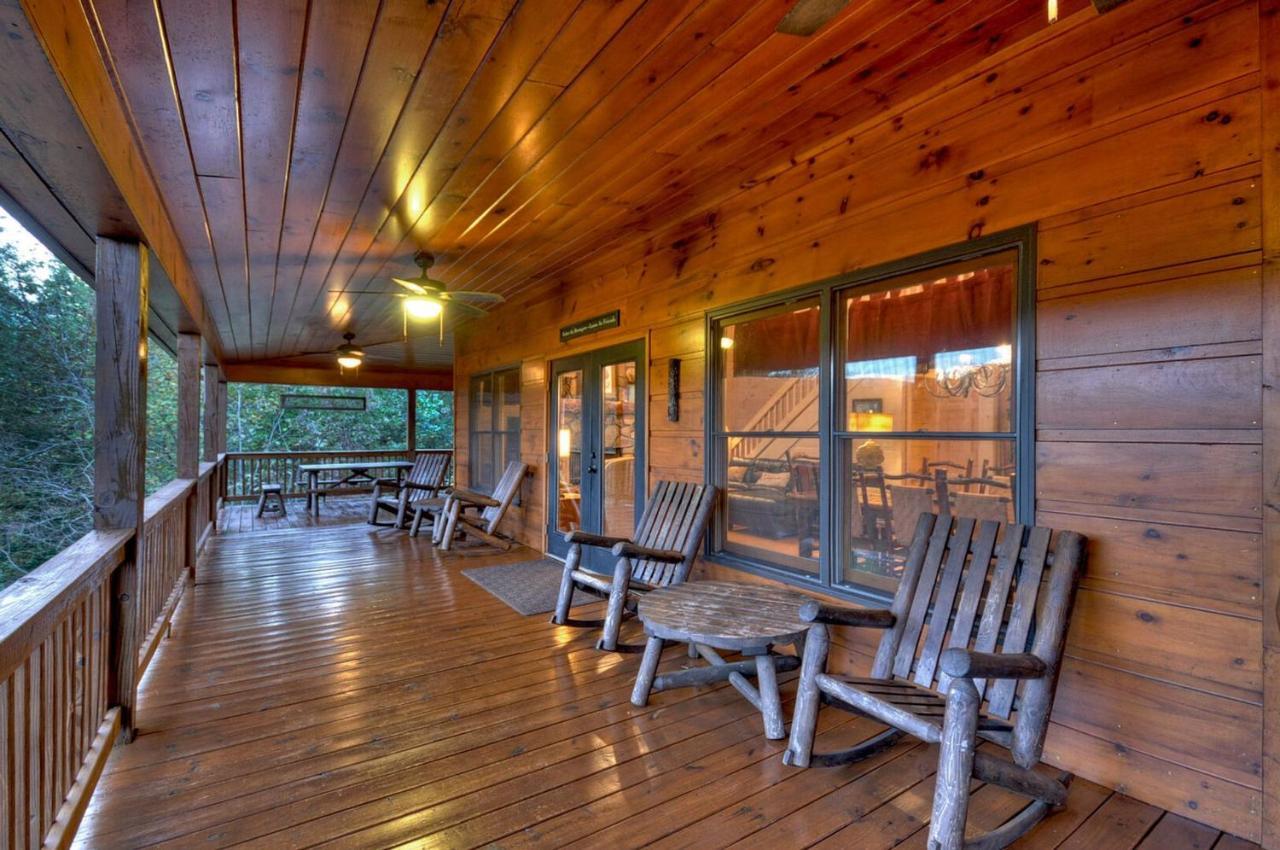 Aska Adventure Lodge ブルーリッジ山脈 エクステリア 写真